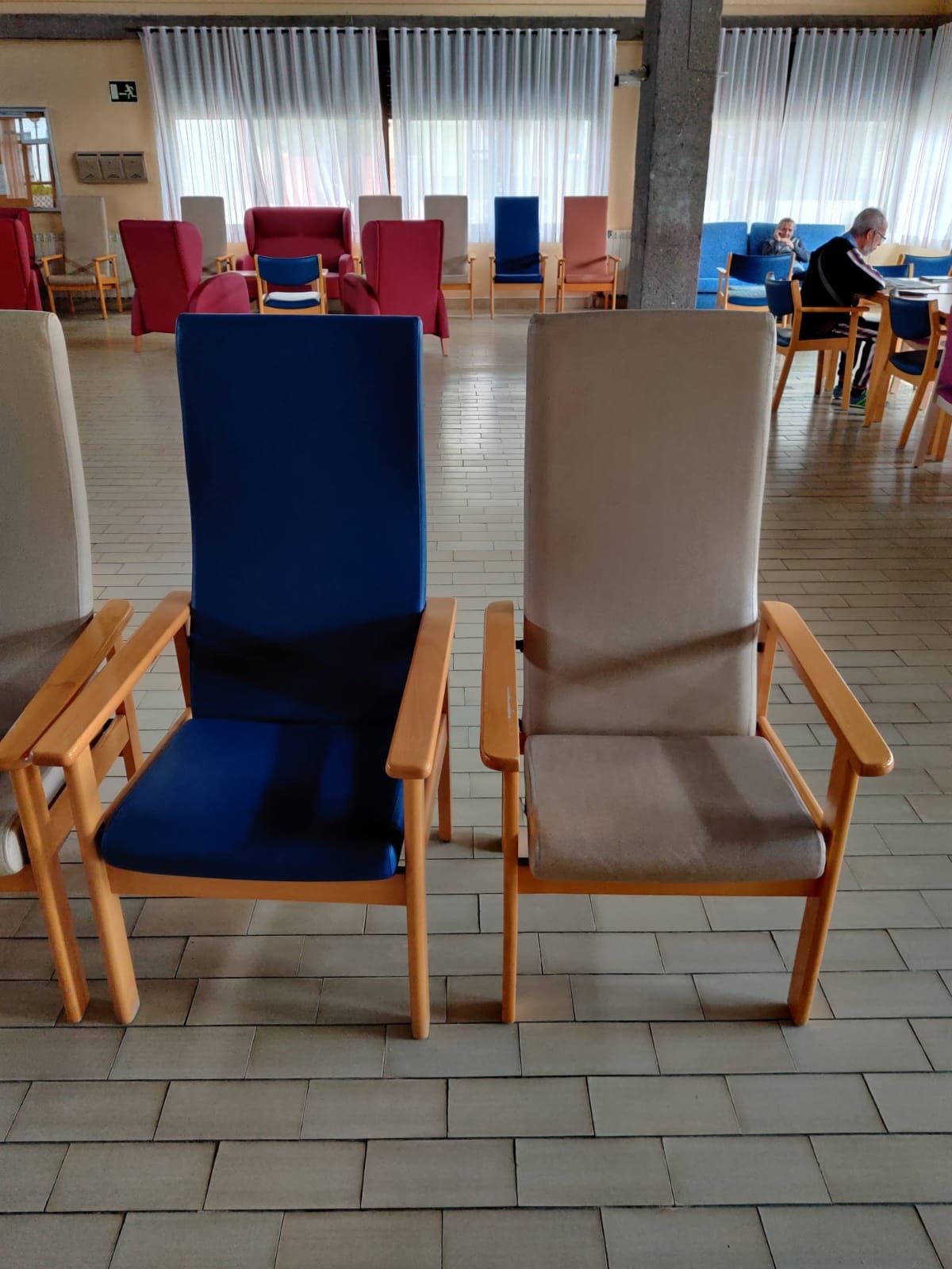 Mobiliario geriatrico asilos ancianos